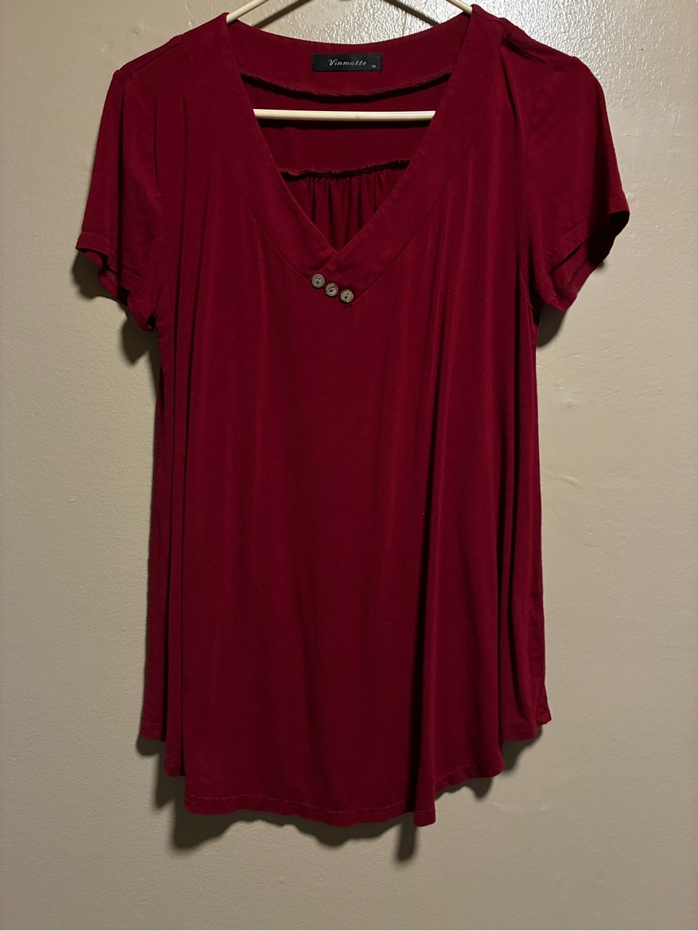 V-Neck Short Sleeve Tunic in Burgundy/red by Vannella